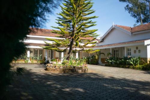 Giardino di Marlihill Bungalow - A CGH Earth SAHA Experience
