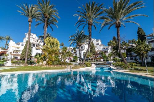 Aldea Blanca 2 BDRM Central Apt w Stunning Views
