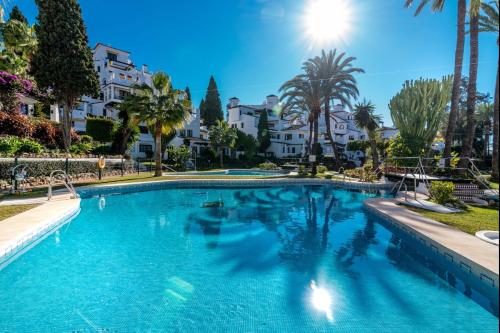 Aldea Blanca 2 BDRM Central Apt w Stunning Views