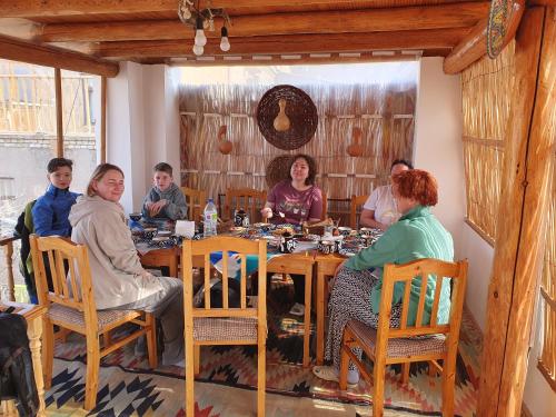 Επισκέπτες που μένουν στο KHIVA ABDULLA Guest House
