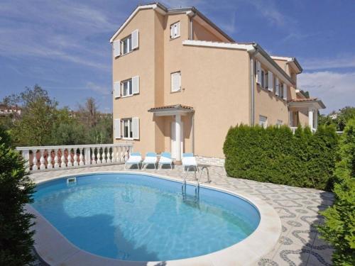 Wohnung mit Gemeinschaftspool und Garten