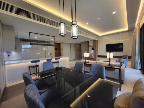 Bluewaters Island - Modern 2 bedroom Full Apartment