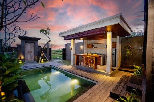 Бассейн в Villa Taru Jagat или поблизости