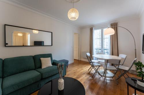 Appartement de luxe Champs Elysees Neuf