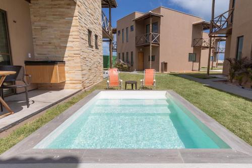 Hồ bơi trong/gần Beachfront Duplex #A10 em Barro Preto by Carpediem