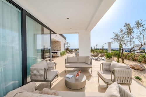 Villa Galla - Sea view, Jacuzzi, Heated pool Modern design