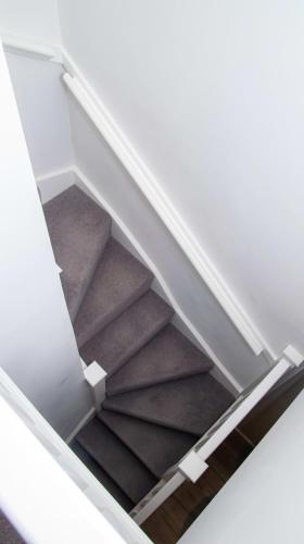 Stunning Central Birmingham 2 Bed Apartment photo 26