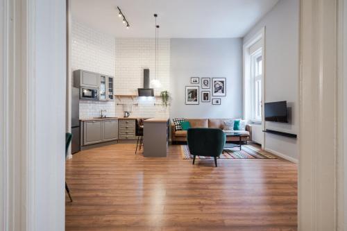 Gallery image of Aradi Chic Apartment in Budapest