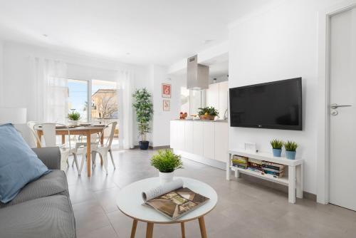 Apartamento Concha junto a playa, CLAVELLS 1 1ER D