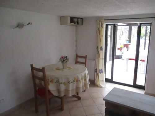 Photo de la galerie de l'établissement le gite fleuri, à Abbeville