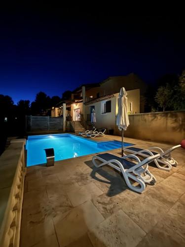Πισίνα στο ή κοντά στο Villa avec vue