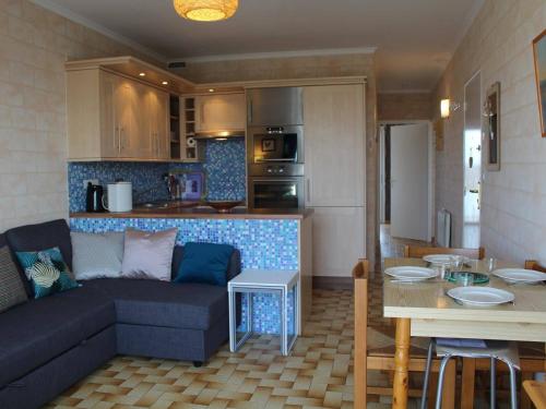 Port-la-Nouvelle - Appartement traversant 6 couchages avec balcons, parking et proche plage - FR-1-229C-47