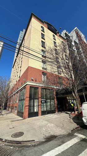 Gallery image of Crescent Hotel in Long Island City