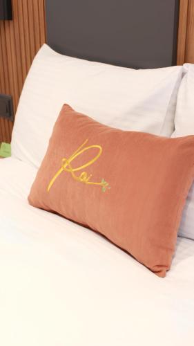 ROİ HOTEL İZMiRにあるベッド