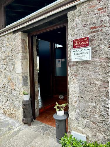 リャネスにあるHotel La Arqueraのギャラリーの写真