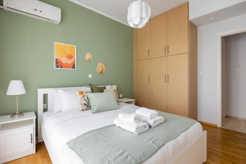 Santorini 2-Bedroom Apartment in Nea Smyrni