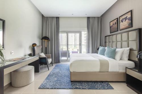 Frank Porter – Majestine 1