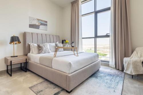 Frank Porter – Majestique Residence 2