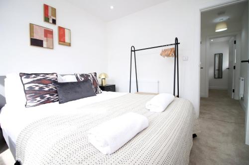 Cardiff City 2 Bed Apartment – Whitchurch photo 54