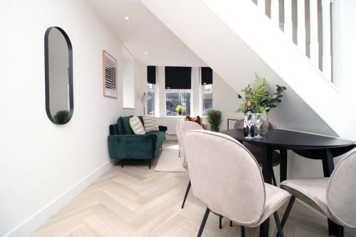 Cardiff City 2 Bed Apartment – Whitchurch photo 30