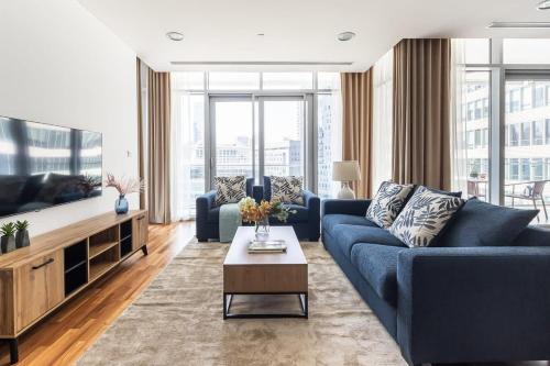 Frank Porter – Burj Daman