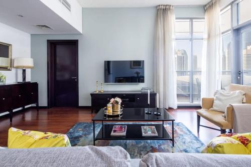 Frank Porter – Green Lakes