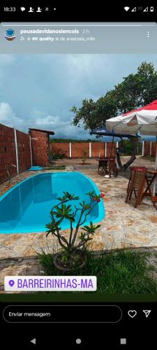une capture d'écran d'un site web d'une piscine dans l'établissement Pousada Vida Nós Lencois, à Barreirinhas