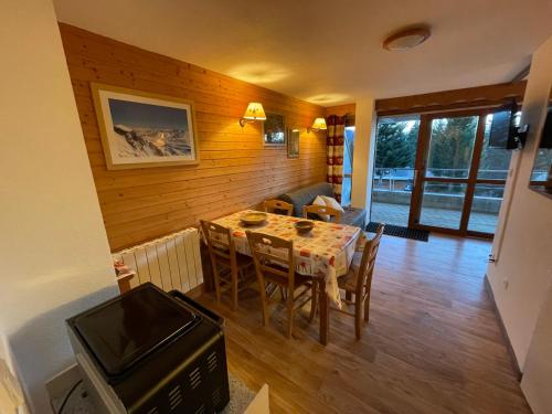 Chamrousse 1700 - Droseras A02 - Les Domaines de LArselle