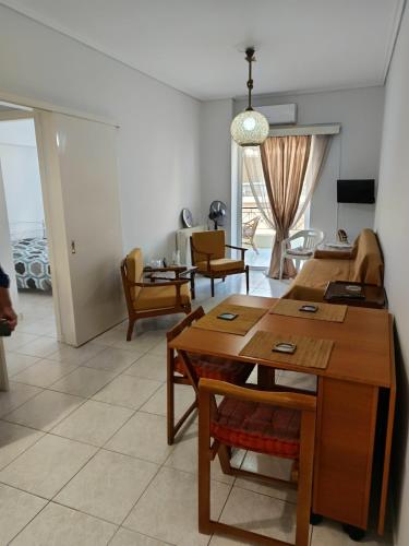 Loutraki Home
