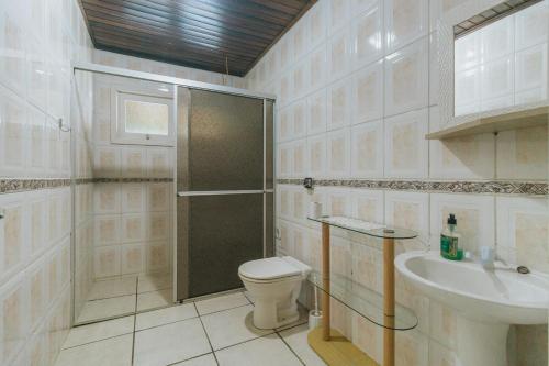 Koupelna v ubytování Casa de Campo Romanetto com Piscina e Vista - Antonina