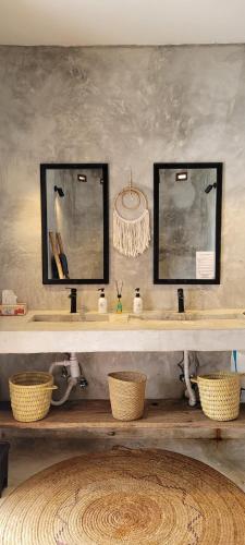 Galeriebild der Unterkunft Ocean View Villa with pool, Zanzibar in Pingwe