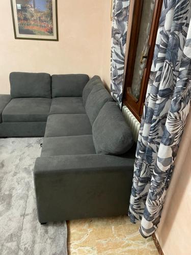 Ruang duduk di Residence Magnolia