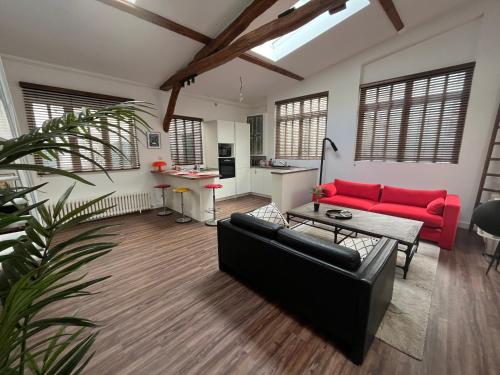 Paris 9ème - Superbe loft avec terrasse privative