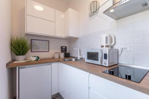 Apartments and Room Poesia