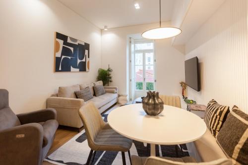 FLH Cais Sodré Chic Urban Flat with Balcony