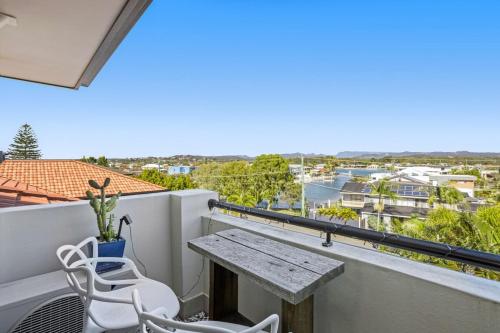 Gallery image of Waterfront 2-Bed with Stunning Views, Pool & BBQ in Gold Coast