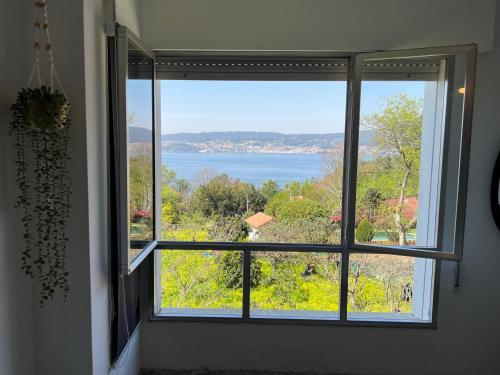 Zdjęcie z galerii obiektu Vistas al mar y barbacoa w mieście Pontevedra