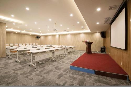 Gallery image of Hanting Premium Hotel Xi'An Keji 'Er Road Liberal Art And Science College in Xi'an