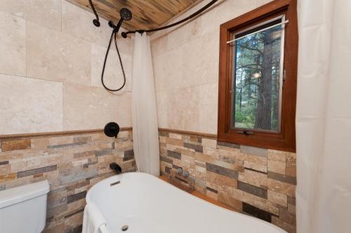 Ένα μπάνιο στο 151 CR 200 Studio Cabin