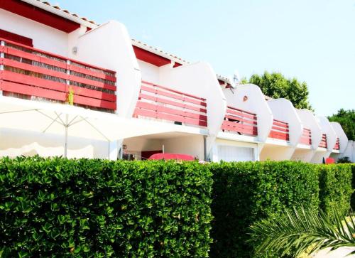 Green Village - Deux pièces mezzanine résidence avec piscine MAE-2004