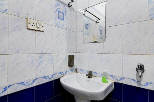 Brill Rooms Near City Centre Metro Stationにあるバスルーム