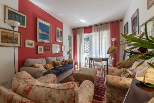 GuestHost - Cipro Apartment with balconies