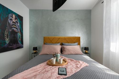 Green Nest, ground floor apt with private garden & garage