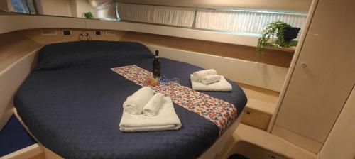 Desirè Charming House Boat photo 19