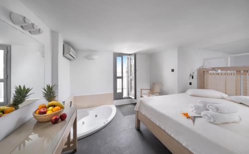 スキロスにあるHotel Nefeliのギャラリーの写真