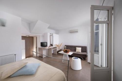 スキロスにあるHotel Nefeliのギャラリーの写真