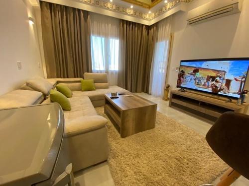 Makadi heights luxury apartment