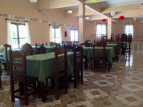 ห้องอาหารหรือที่รับประทานอาหารของ Hostería Don Arturo