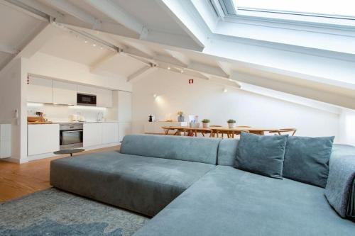 Liberdade Stylish Attic Apt with AC and City View