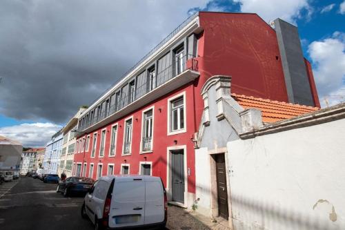 Liberdade Stylish Attic Apt with AC and City View
